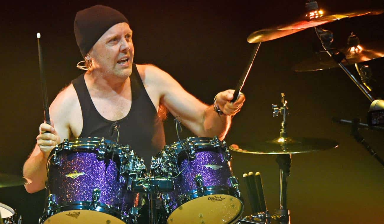 Барабанщик. Ларс У́льрих. Металлика барабанщик. Lars Ulrich Drum. Группа Metallica барабанщик.