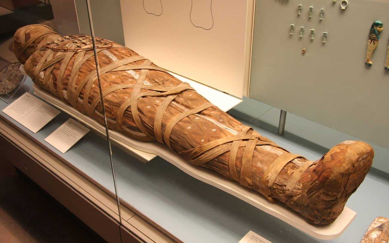 Бальзамирование мумии Египет