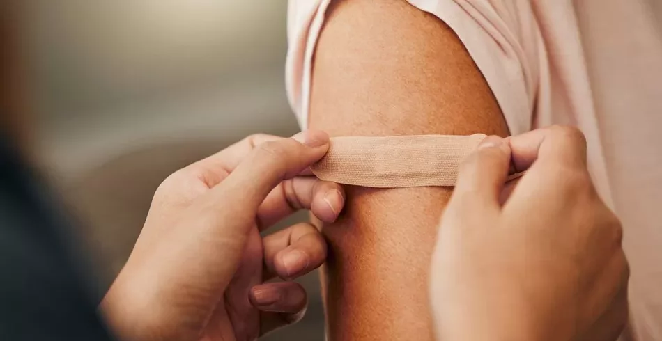 Band-aid, adoçantes e mais 2 coisas cancerígenas com as quais convivemos no dia a dia